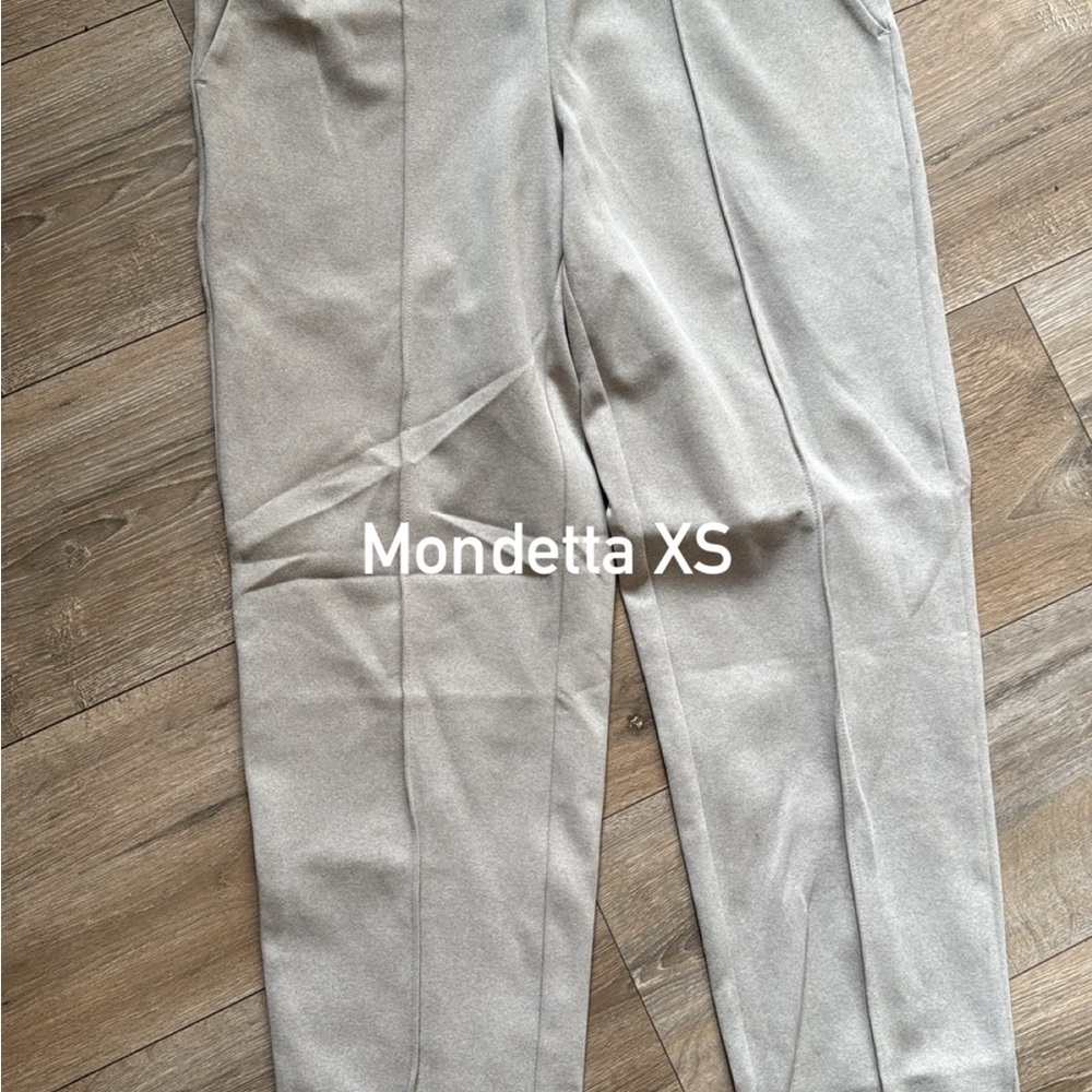 Mondetta Men's Light Gray Chinos